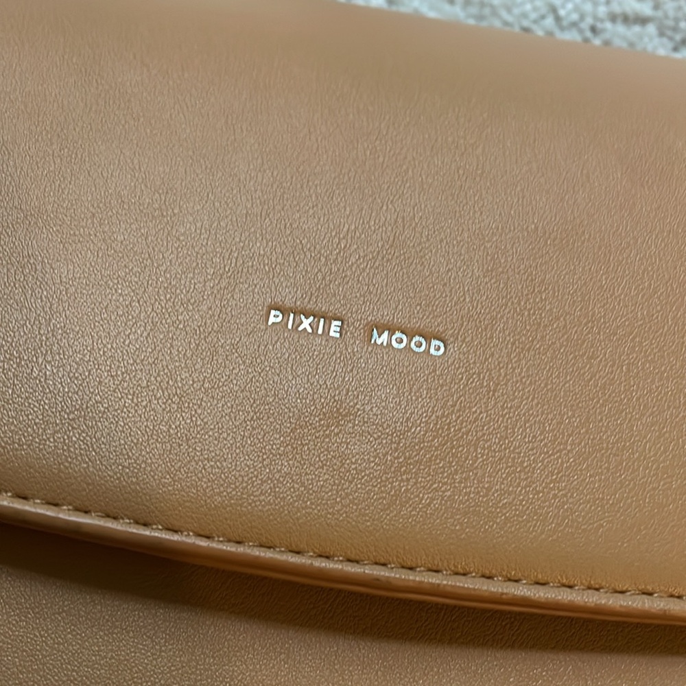 Pixie Mood cross body tan purse (Vegan leather) - Picture 3 of 12